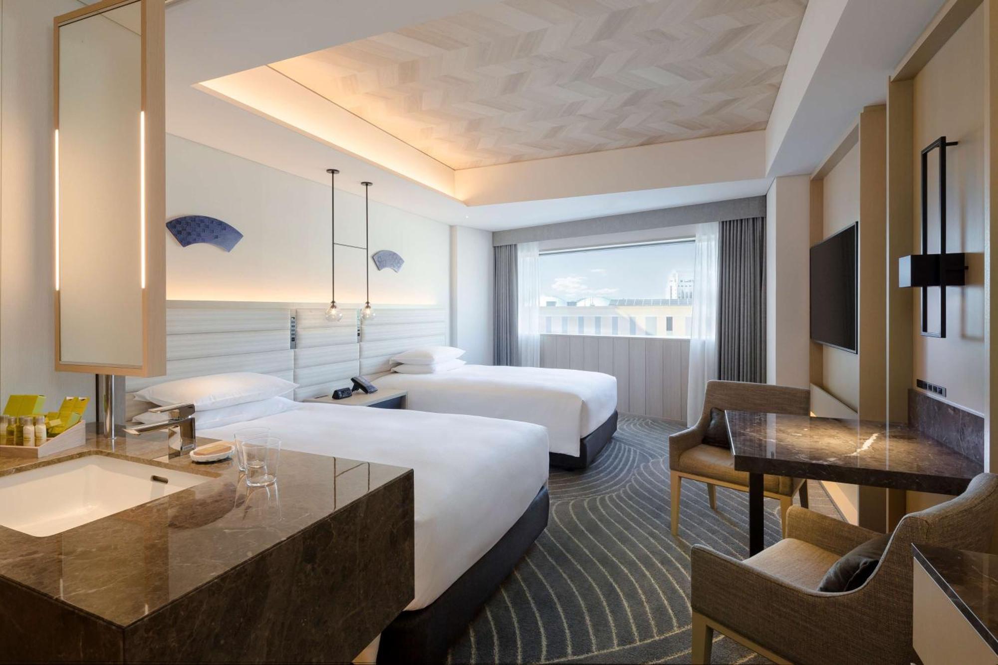 Отель Hilton Нагасаки Экстерьер фото
